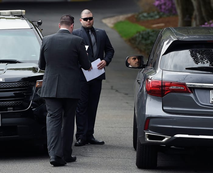 aaron-hernandez-funeral-gallery-3.jpg